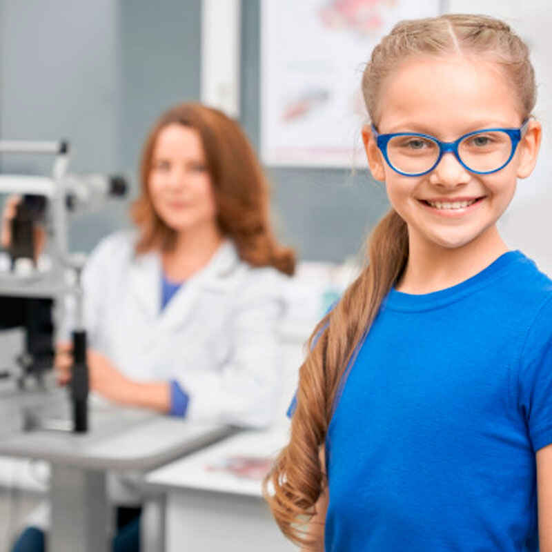 Cómo saber si un niño necesita lentes?
